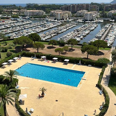 Appartement T3 De Standing Vue Mer Et Marina Mandelieu Exterior foto