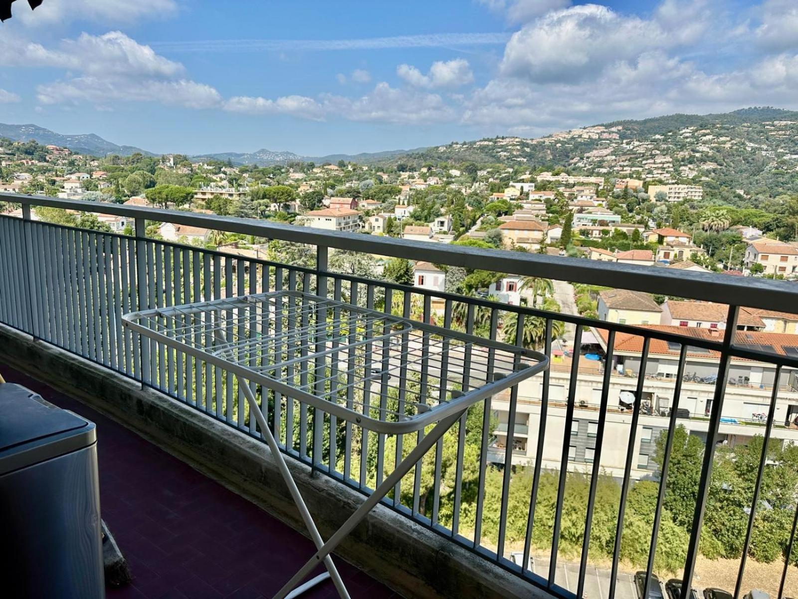 Appartement T3 De Standing Vue Mer Et Marina Mandelieu Exterior foto